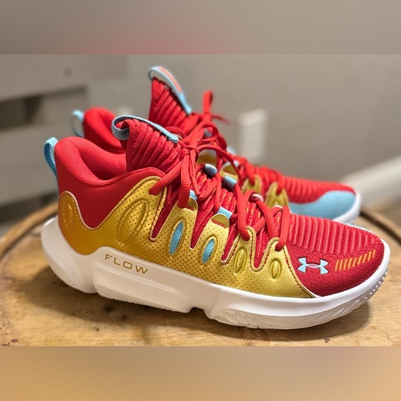Under Armour Women's Flow Breakthru 4 ASG Basketball Shoes red/ white Size 9 NWB - Picture 8 of 9